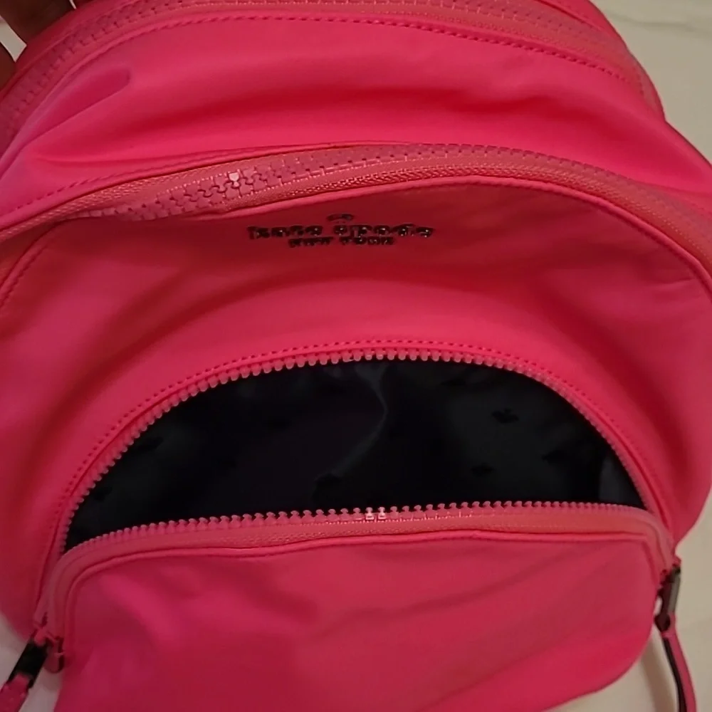 Backpack - Picture 4 of 8